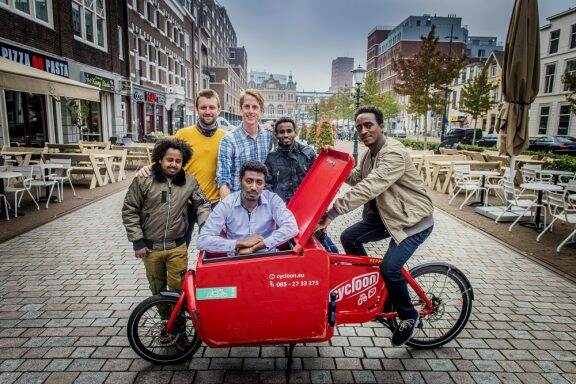 Personen met bakfiets